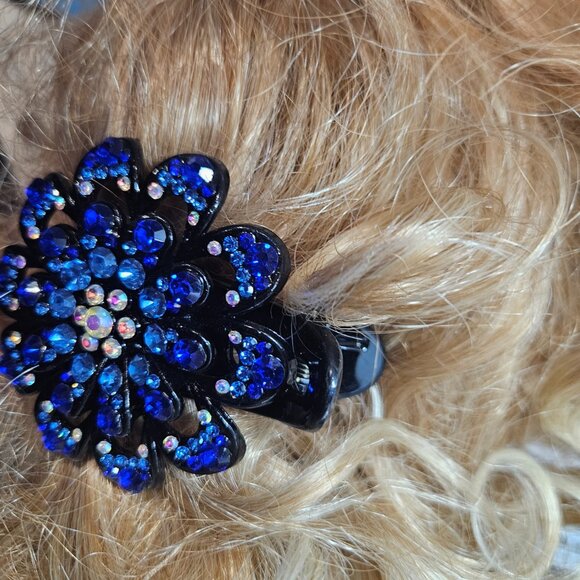 Crystal Flower Claw Hair Clip - Dark Blue - 137 crystals - Picture 9 of 12